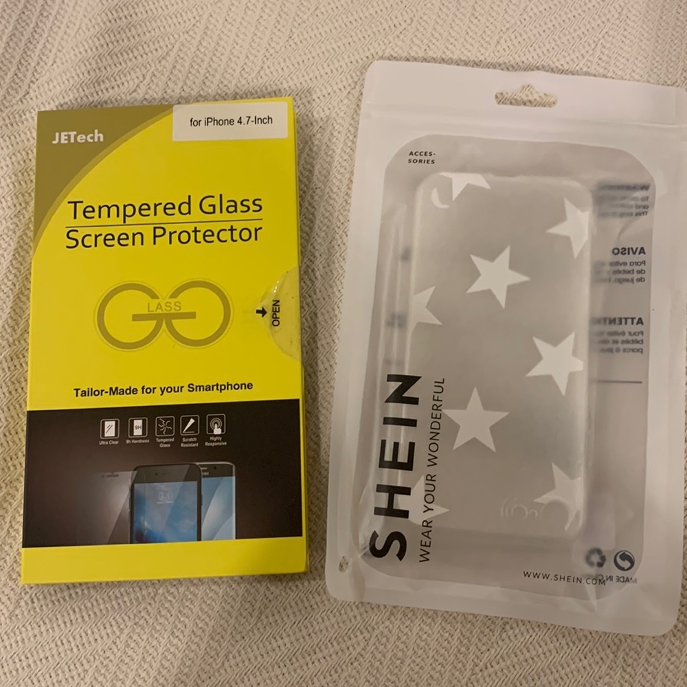 IPhone SE case and screen protector